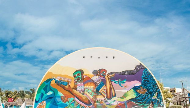 Ganztägige Tour nach Holbox und Passion Island mit Cenote, Transport und Mittagessen - Foto 3, Holbox und die Street Art