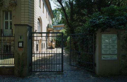 Parklounge Apartment in historic Villa - Photo 26