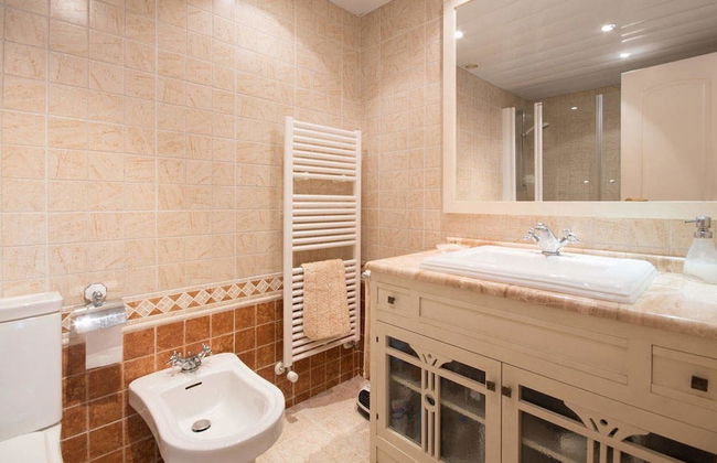 Merce Rodoreda House - Foto 24