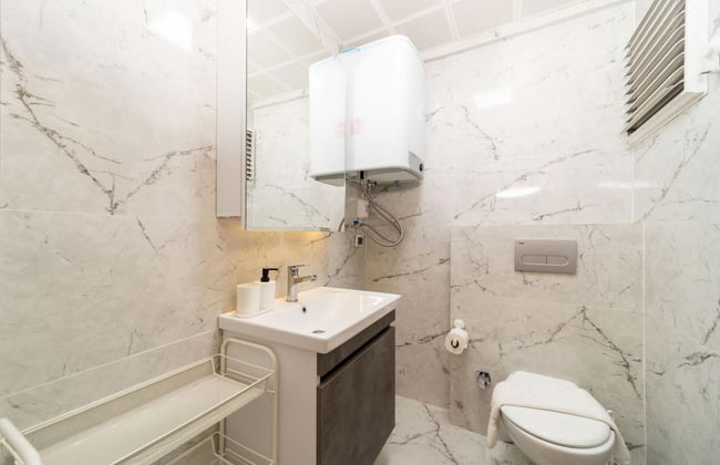 Pleasant Flat With Shared Pool in Kepez - Foto 14