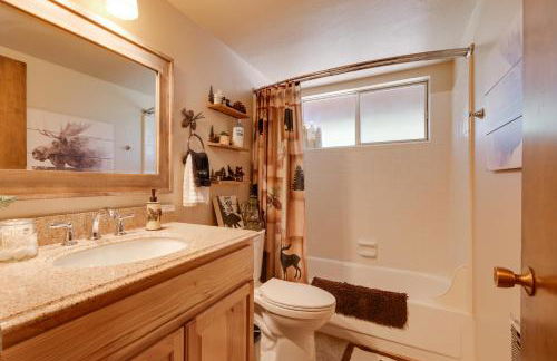 Furnished Deck High Sierra Cabin in Twain Harte! - Photo 12