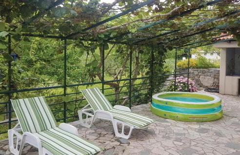 One-Bedroom Apartment In Ostrvica - Photo 6