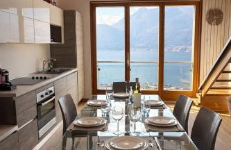 Spectacular views and modern living on Lake Como - Photo 11