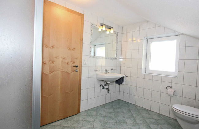 Chalet in Fiss Near Ski Lifts - Foto 7