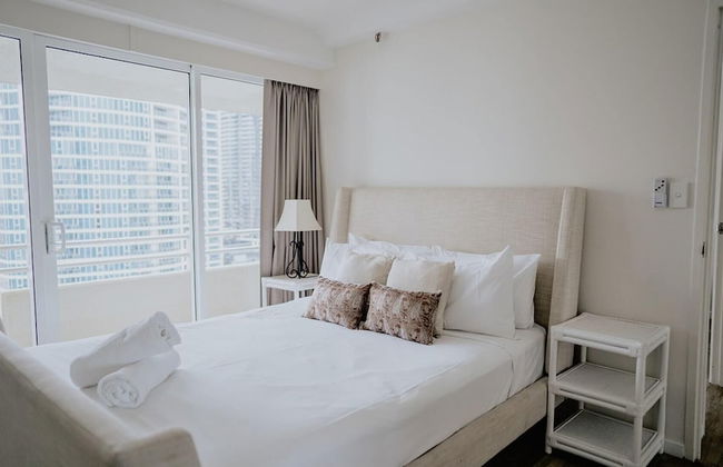 Zenith Ocean Front Apartments - Photo 8