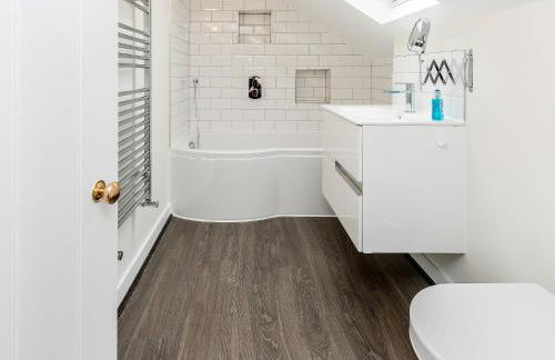 Pond Cottage - Photo 14