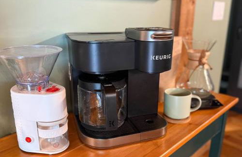 Family Retreat Sauna Hot Tub Games Peloton - Photo 45