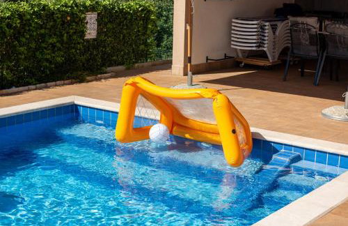 Villa Buroli with Pool, Sauna and Jacuzzi - Foto 8