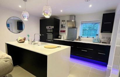 Llanberis Lodges - Photo 2