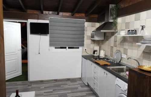 Adeyu Tropical - Photo 17