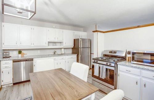 Modern Cozy Home 4 min Drive from Notre Dame - Foto 16