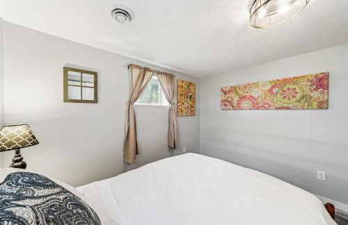 Remodeled 2 Bedroom Apartment by Wedding Venues - Foto 9