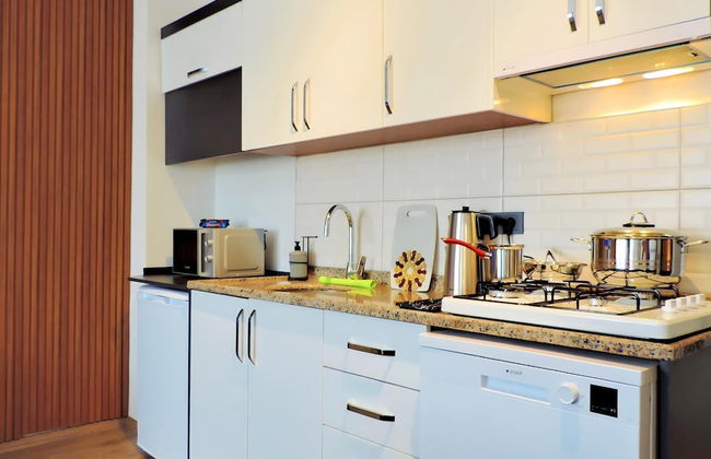 Chic Flat 10 min to Lara Beach in Antalya - Photo 10