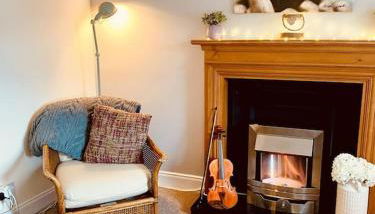 The Ramblers Rest - whole apartment - pet friendly - close to amenities and walks - Foto 3