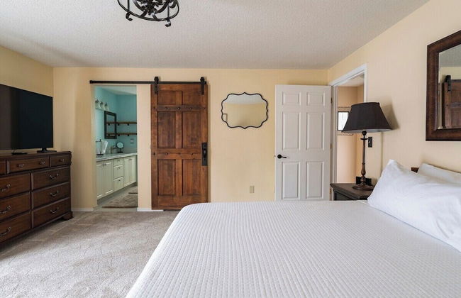 Backyard Oasis Close to Town Fast Wi-fi Quiet - Foto 18