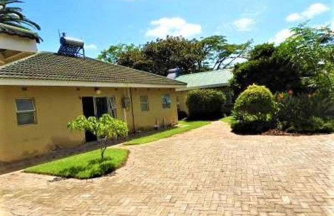 2 Bedroomed Apartment With En-suite and Kitchenette - 2067 - Foto 7