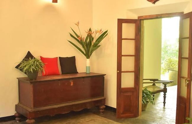 Charming & Historical 3-bed Bungalow in Hikkaduwa - Photo 19