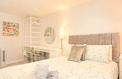 Number 10, Montpellier Apartments, Teignmouth - Photo 2