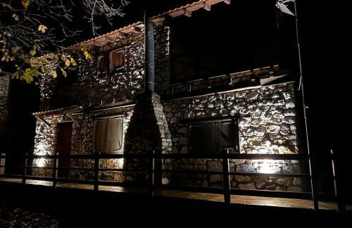 Mountain Stonehouse - By Alseides - Foto 16