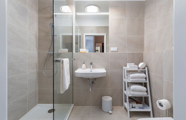 Apartment Spadochroniarzy by Renters - Photo 17