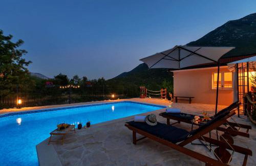 Villa Melita - Heated pool, Speed Internet within Nature Park - Foto 18