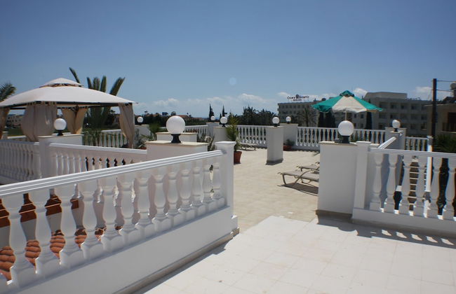 Lovely 7 Bedroom Villa !! - Photo 55