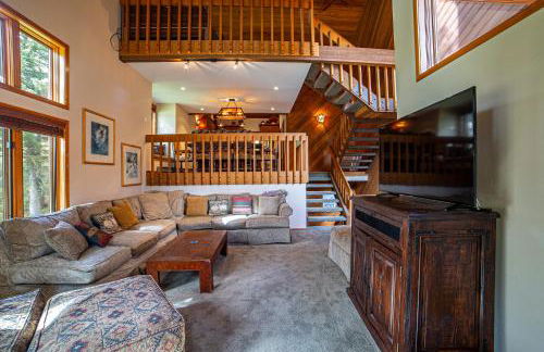 Plush Mammoth Condo w Balcony Views - Foto 6