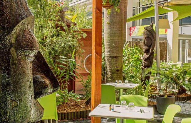 L'Hôtel du Centre - Foto 33