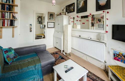 Stylish Central London Flat Near Tower Bridge - Photo 16