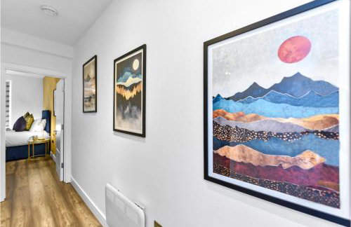 Lovely Two Bedroom with Ensuite Bathrooms - Photo 22
