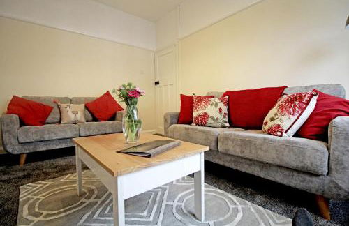 Handbridge House - Photo 1