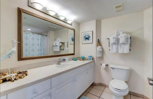 Bang For Your Buck Hotel Condo On Daytona Beach with Kitchen and Ocean View - Foto 9