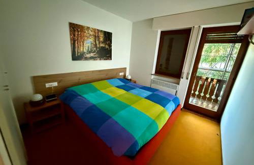 Appartamento per Famiglie in Centro ad Asiago con Posto Auto e Ampio Giardino - Foto 4