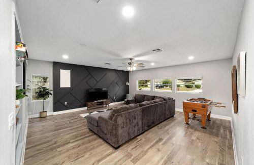 BeeHappy House close to WEC, Springs, State Parks - Foto 26