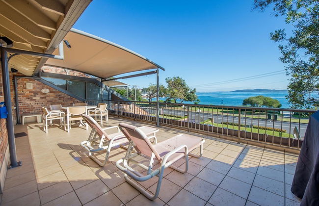 A Yachtsmans Rest Unit 4, 37 Victoria Parade - Photo 1