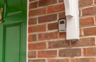 3 Bed Spacious Stylish House, Southampton - Off Road Parking & Private Garden - Sleeps 7, Close to City Centre - by Blue Puffin Stays - Photo 42