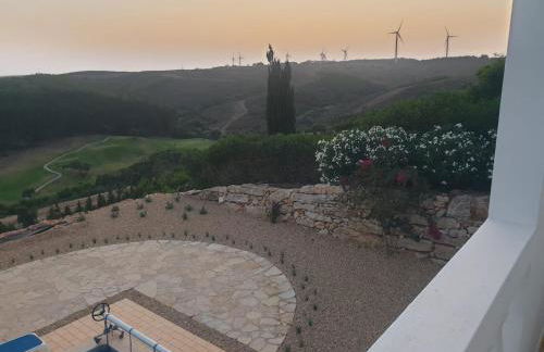 Stunning Villa with Pool & View near beach - Foto 40