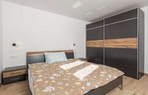 4 Bedroom Stunning Home In Viskovo - Foto 30