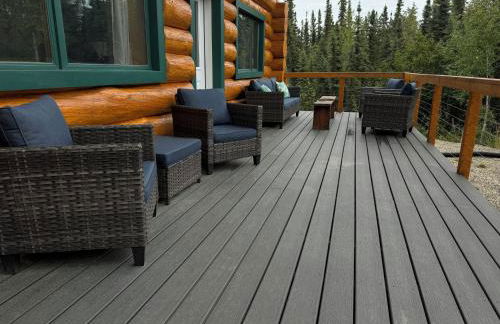 Comfy Caribou Lodge - Photo 12