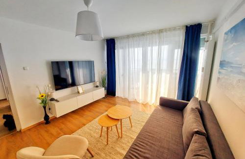 Sunflower Sky Apartment - Photo 5