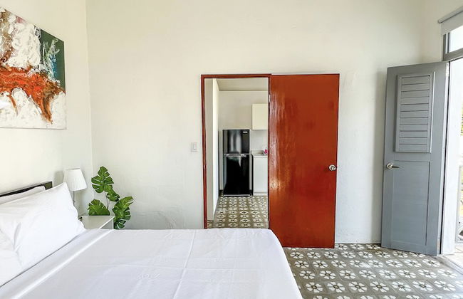 Nando's Place - Photo 4