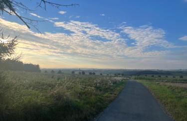 NEW Spacious House with large garden - Foto 52