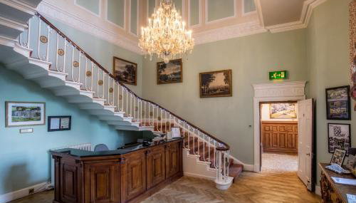 Hazlewood Castle & Spa - Foto 4, Lobby or reception