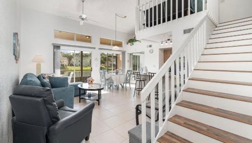 Family Home w/ Pool & Water Views, Near Disney - Foto 4