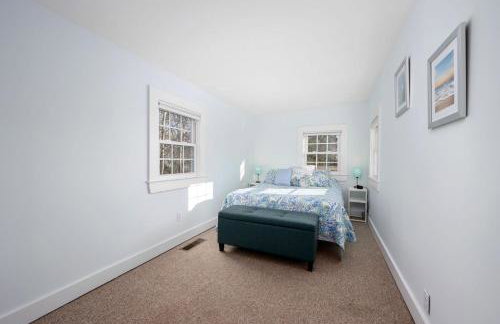 Dog-Friendly Pleasant Lake Cottage in Harwich - Photo 23