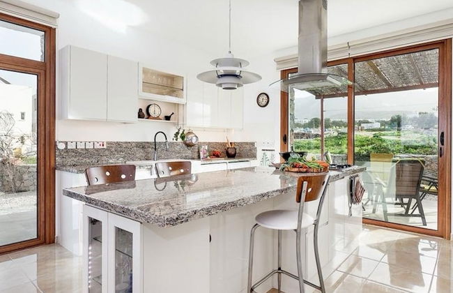 Luxurious Villa With Breathtaking Seaview - Foto 13