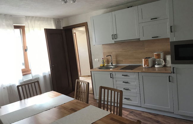 Aki Gray Apartment Serene Oasis - Photo 32