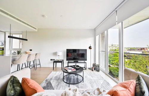 Modern Chic Flat Near Westfield Mall & Tube, Luxury & Comfy - Foto 2
