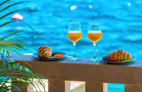 Villa Ragusea With a Private Beach - Photo 36