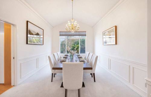 Brier 5BR Retreat w Pool Table Deck Central AC - Foto 13